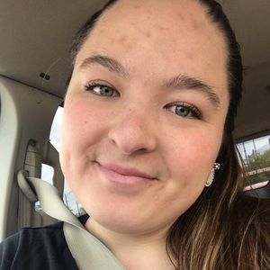 Meet your Posher, Kelsey